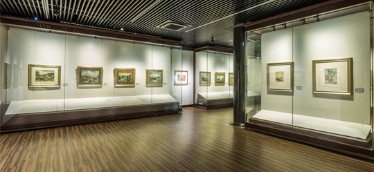 港澳宝典资料大全展柜 | 江苏美术馆