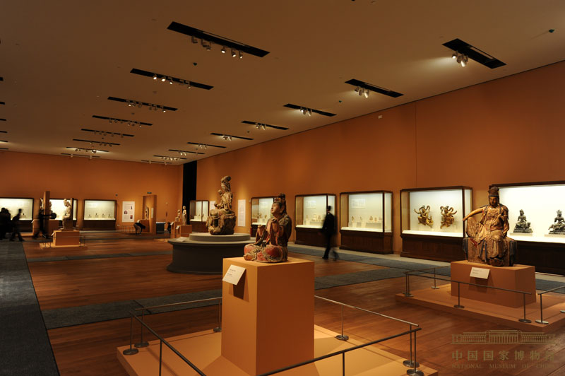 中国古代佛造像艺术展展柜设计样式-港澳宝典资料大全展柜设计制作