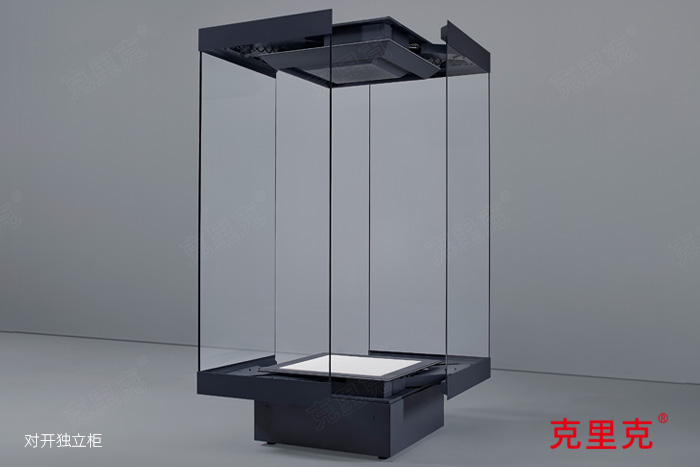 港澳宝典资料大全对开独立玻璃柜